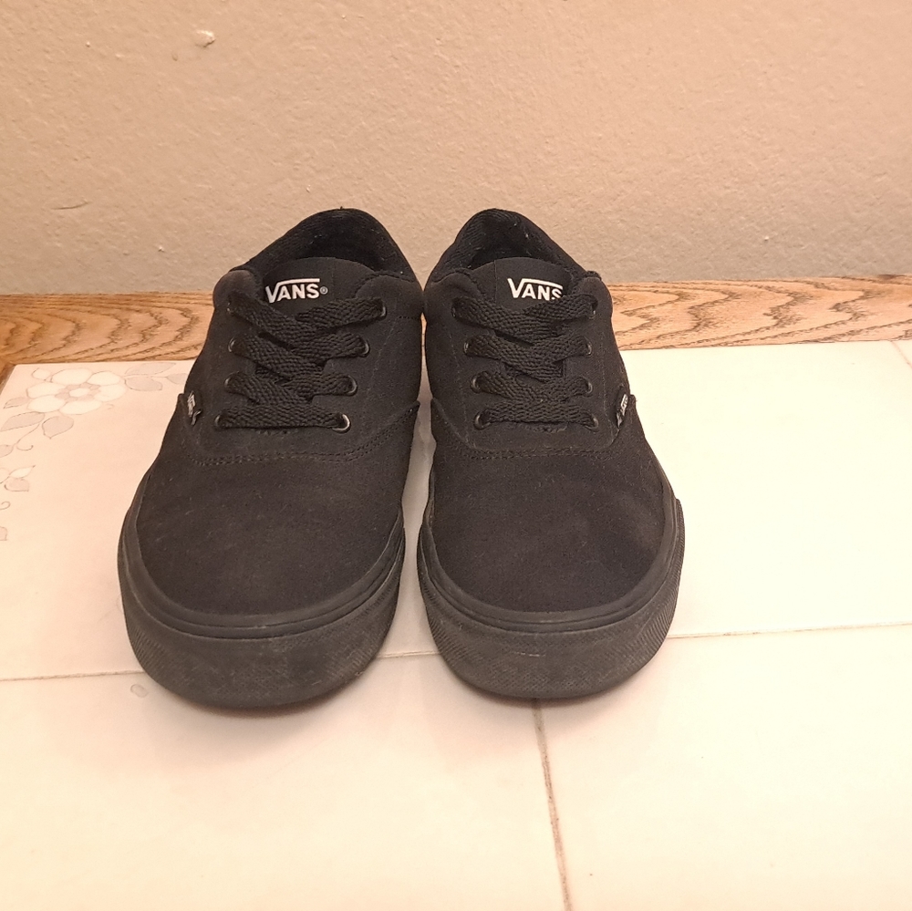 Vans Shoes Size 4 Youth